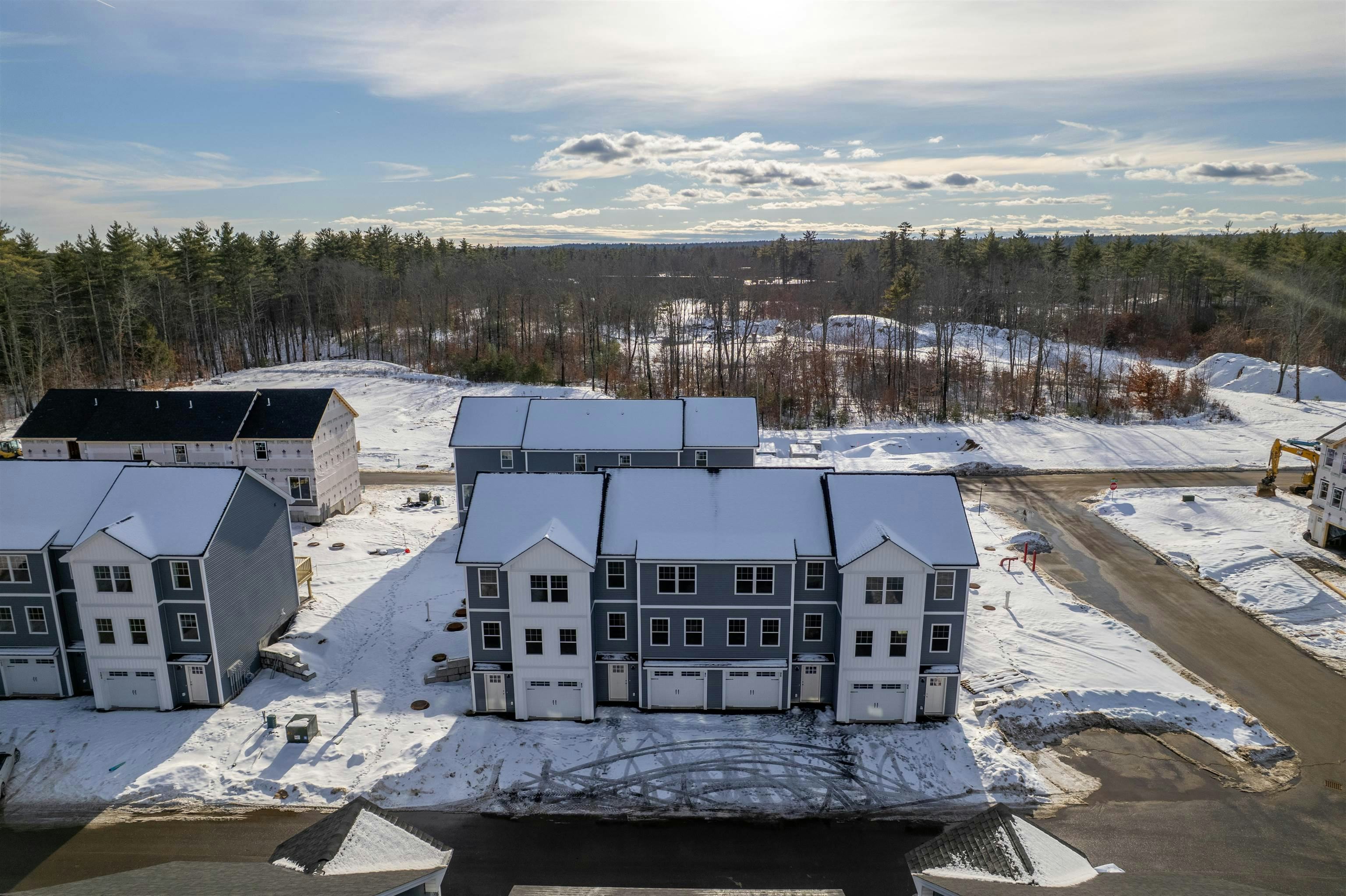 7B The Crossings At Village Center Center